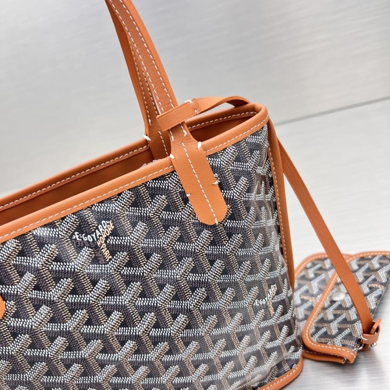 Goyard Shopping Bags